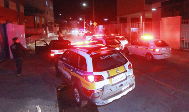 Grupo saiu da sede da 4ª Região de Polícia Militar