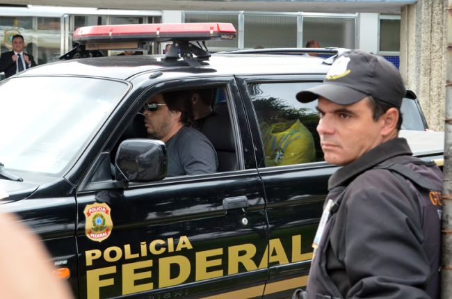 Olavo Prazeres/17-11-11 Ex-vereador foi levado no carro da PF para o Ceresp