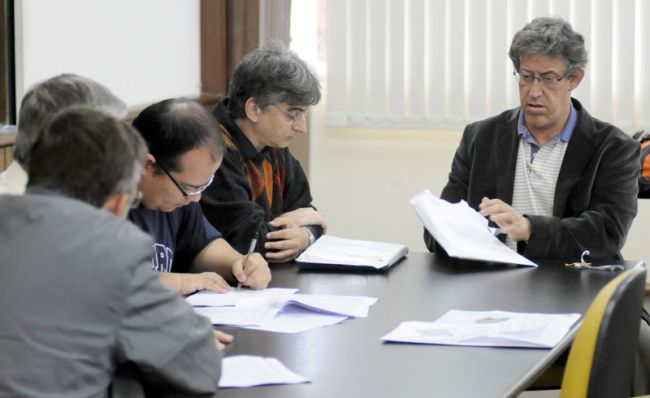 Comissão da UFJF constatou habilitação da empresa, ontem (28), nos termos do edital