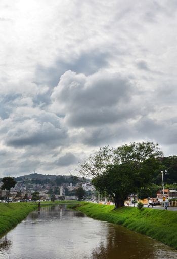 Marcelo Ribeiro/06-03-14 Dia amanheceu nublado em Juiz de Fora