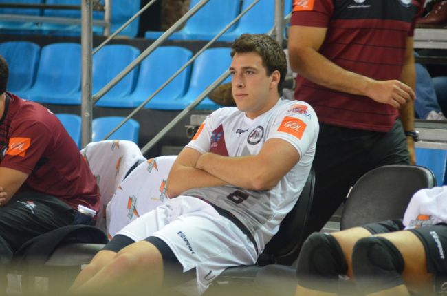 Danilo Gelinski está bem fisicamente e vai para o jogo