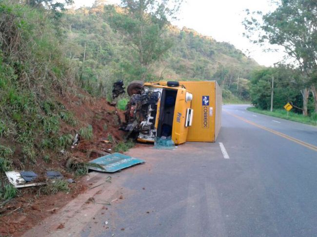 Parte da pista ficou interditada nessa manhã
