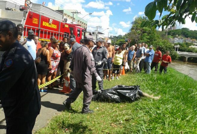 Carroceiro acionou a PM após avistar o corpo
