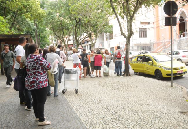 Demanda por táxis cresceu 12,3% nos dias de semana