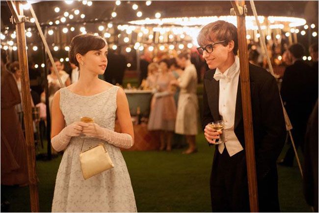 DIVULGAÇÃO Filme mostra o romance entre Jane Wilde e Stephen Hawking, que foi mais turbulento na vida real