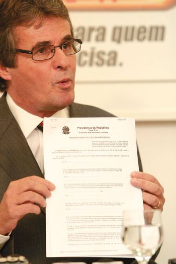 Em  2008, Bejani alegou que dinheiro encontrado em sua propriedade vinha da venda de sua fazenda