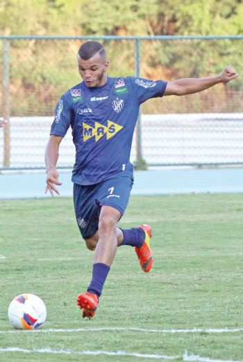 Jogo das possibilidades 3 Bruno Arrabal voltou a treinar entre os titulares do TupiLEONARDO COSTA/27-03-15