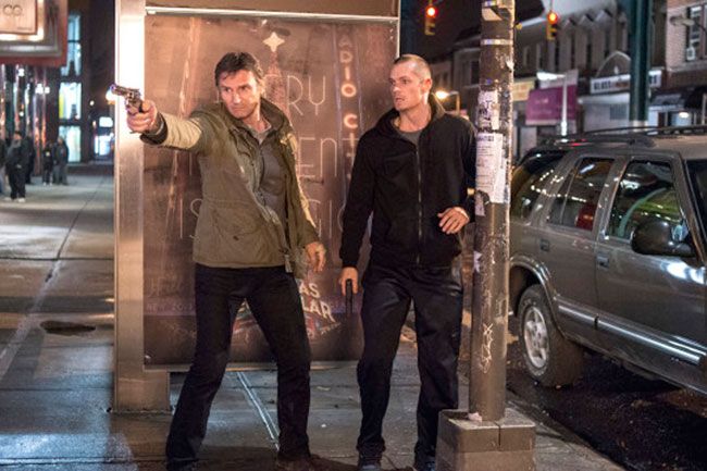 Liam Neeson, homem de família 2 Liam Neeson protege o filho na base da bala em 'Noite sem fim' (Divulgação)