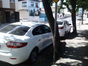 Morador da Rua Morais Sarmento, no Santa Catarina, fez registros em três dias diferentes (Rafael Freitas)