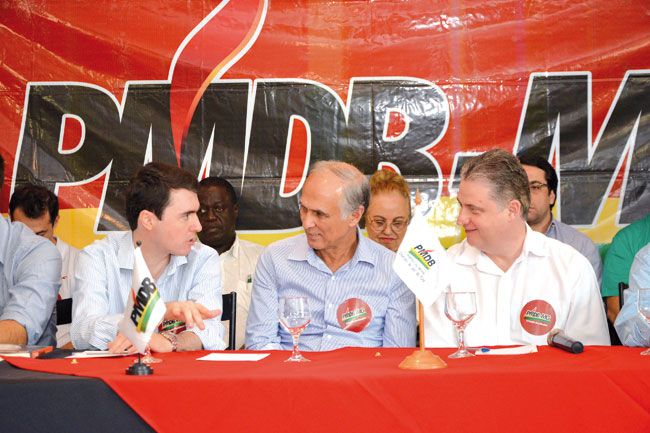 MARCELO RIBEIRO/30-05-15 Bruno Siqueira conversou com Toninho Andrade e Adalclever Lopes sobre as eleições municipais em 2016