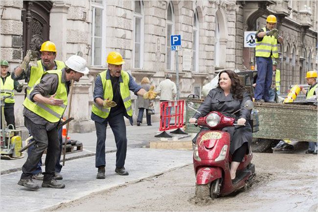 Melissa McCarthy estrela 'A espiã que sabia de menos' (Divulgação)