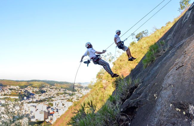 Quem conhece não esquece jamais 2 Thiago Medina e Helder Souza descem o Morro do Cristo (MARCELO RIBEIRO/08-06-15)