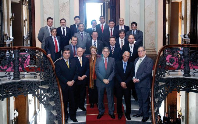 MANOEL MARQUES/IMPRENSA MG Fernando Pimentel recebeu ontem deputados federais e estaduais eleitos pela Zona da Mata