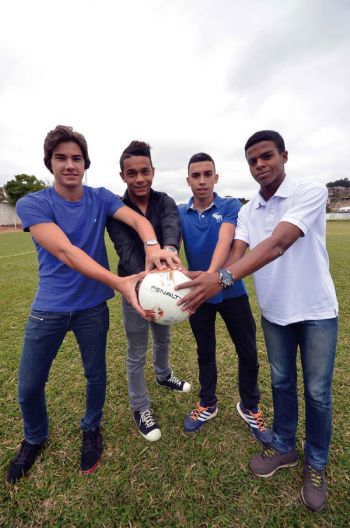 Lucas, Aguinaldo, Julerson e Marquinhos (Olavo Prazeres)