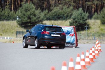 FOTOS: DIVULGAÇÃO Veículo urbano inteligente será atração no Salão de Frankfurt, em setembro