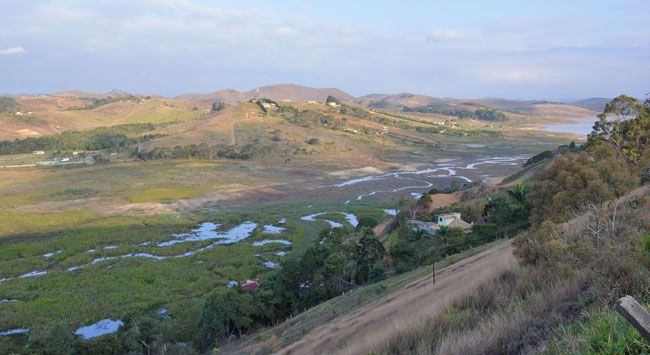 No último sábado, situação encontrada foi ainda mais grave: lago está seco, apenas com pequenos filetes de água (Marcelo Ribeiro/22-08-15)