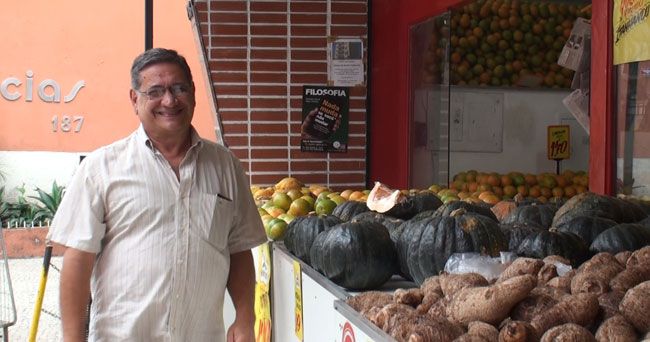 Centro e São Mateus têm mais idosos 7 Sérgio Correia Figueira, 65, veio do Rio para Juiz de Fora em busca de tranquilidade (Bárbara Riolino)