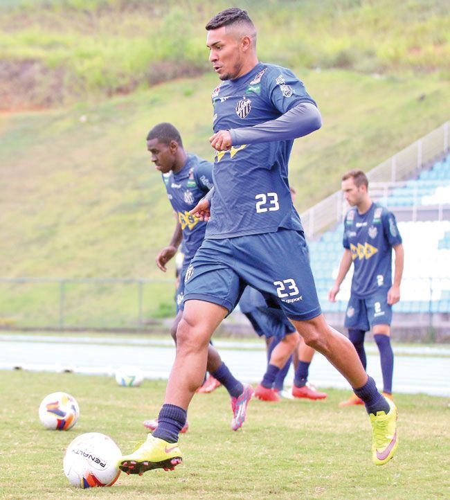 Gabriel Davis herda vaga de Marco Goiano (Leonardo Costa)
