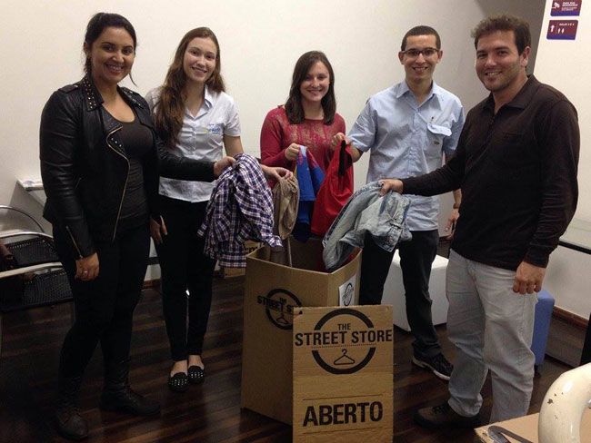 Pelo direito à opção 3 Mobilização dos voluntários foi feita praticamente toda pelas redes sociais (Divulgação)