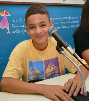 Na Dr. Adhemar Rezende de Andrade, tem música no recreio (OLAVO PRAZERES/25-09-15)