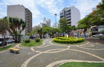 Cultura contra a criminalidade 2 A intenção da direção da Estação Palco é ampliar as atividades e realizar programação gratuita na praça (Marcelo Ribeiro)