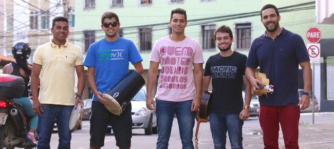 LEONARDO COSTA Alquimia conta com arranjos e produção de grandes nomes do samba nacional