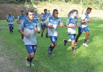 De volta ao trabalho 2 Jogadores carijós iniciaram testes físicos (Marcelo Ribeiro/15-12-15)