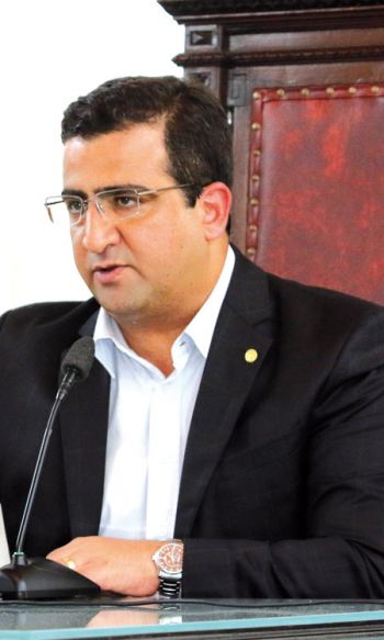 Wadson vê na ação a bandeira do golpe (FERNANDO PRIAMO)