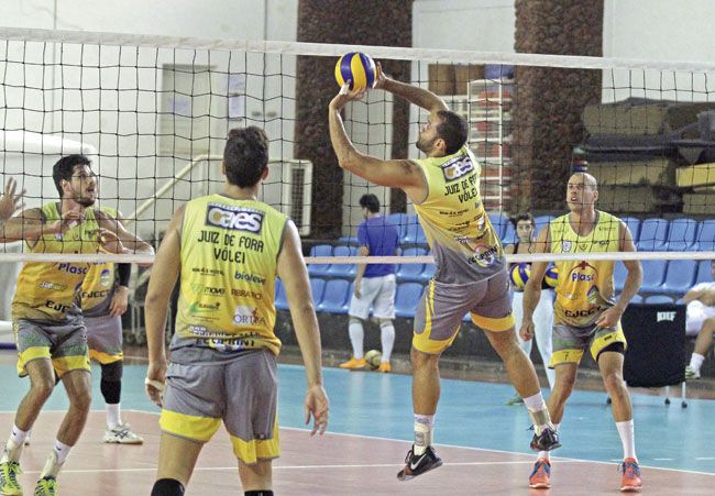 Equipe juiz-forana espera contar hoje com o apoio da torcida (Leonardo Costa/06-01-15)