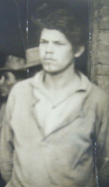 Inquérito vai apurar morte de ex-guerrilheiro em JF 3 Milton era o único civil da Guerrilha do Caparaó (Arquivo Pessoal)