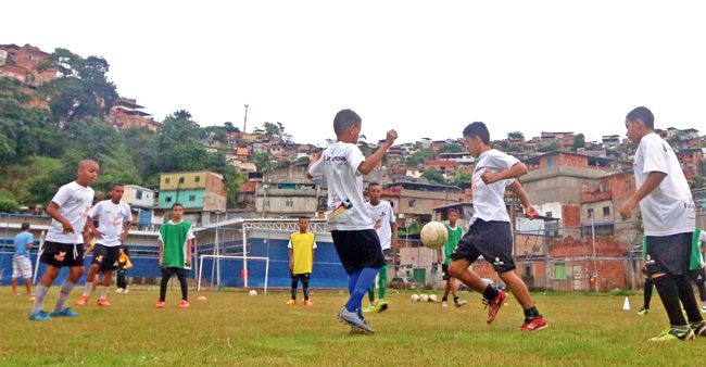 No Olavo Costa, projeto aprovado pela Lei de Incentivo ao Esporte sonha em ampliar atendimento a jovens do bairro (Foto: Leonardo Costa/15-01-16)