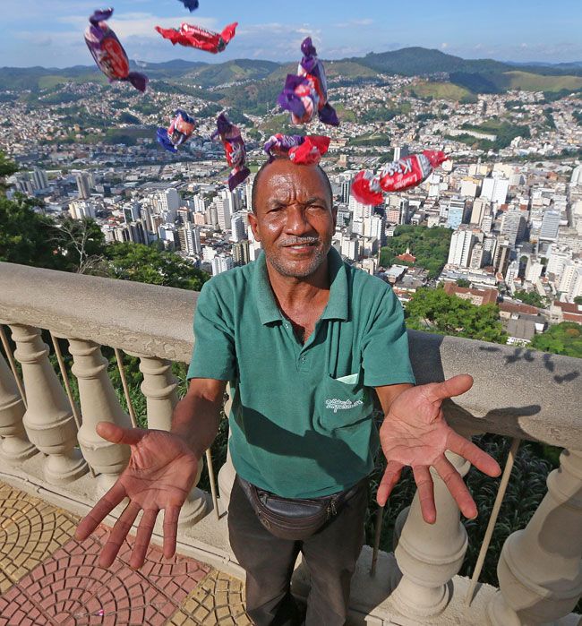 LEONARDO COSTA Em 1983, Abrãao atravessou o Atlântico e se encantou pelo Brasil