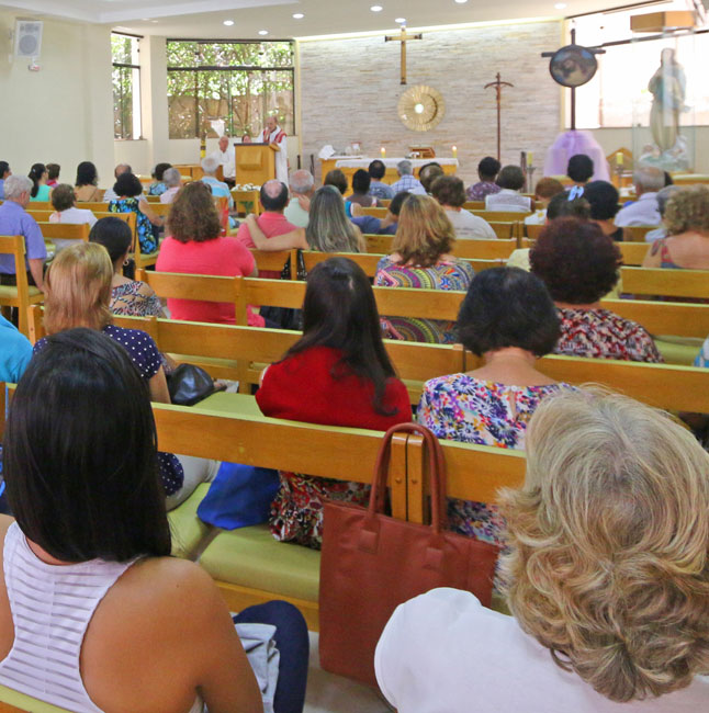 Católicos celebram São Brás em Juiz de Fora