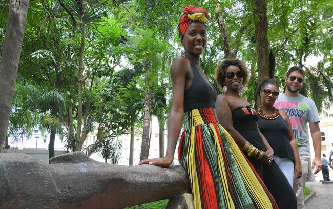 No mercado e na luta: Alyne Oliveira, Giovana Castro, Raquel Alves e André Noronha