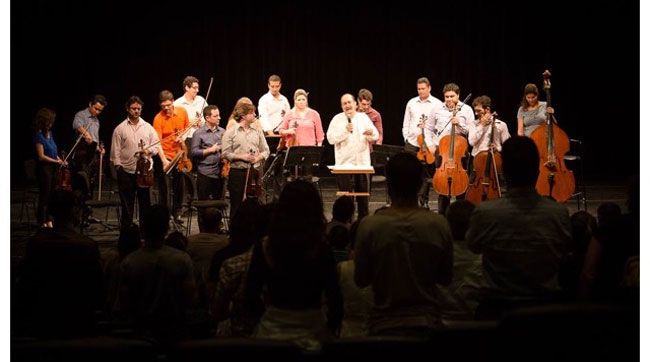 Com regência do médico juiz-forano Samir Rahme, a Orquestra do Limiar apresenta o projeto 