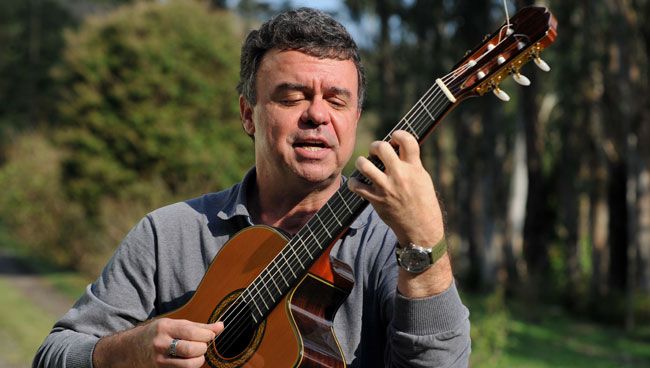 DIVULGAÇÃO Luizinho vai apresentar algumas das canções do próximo álbum, 'Pontualmente às 3'