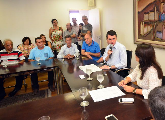 Prefeito lembrou que, desde a década de 1980, Município não tem concurso deste porte (Olavo Prazeres/31-03-16)