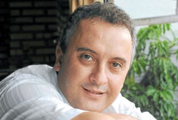 Os escritores Iacyr Anderson Freitas, Prisca Agustoni e Fernando Fiorese participam do evento