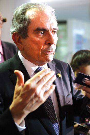 Raimundo Lira e Antônio Anastasia devem ficar à frente da comissão