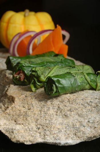 MARIA MATTOS/DIVULGAÇÃO Barão Gastronomia Atelier: Charutos de taioba recheados com carne-seca e abóbora