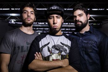 A hora da 'maioridade' 2 Coroña é uma das sete bandas que se apresentam na abertura (Divulgação)
