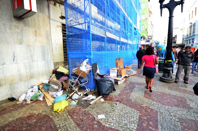 Flagrante foi feito na Halfeld ontem pela manhã (Olavo Prazeres/16-06-16)