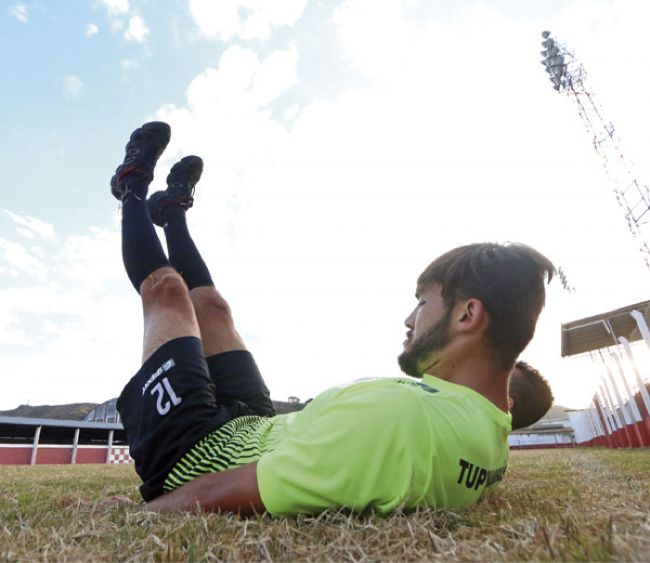 Miguel busca sucesso em estreia 2 Miguel aposta em versatilidade por espaço no Leão (LEONARDO COSTA)