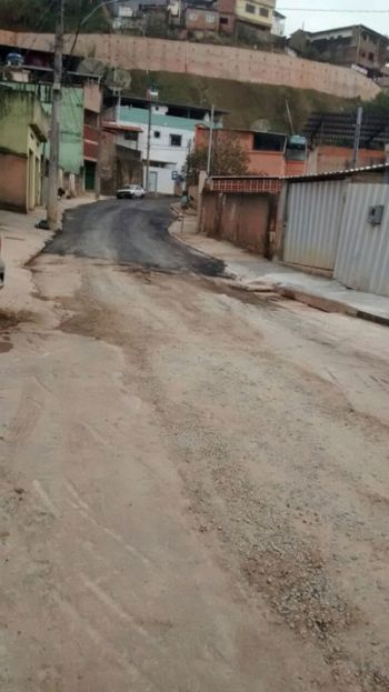 Morador denuncia que parte da Rua José Francisco Garcia não recebeu melhoria