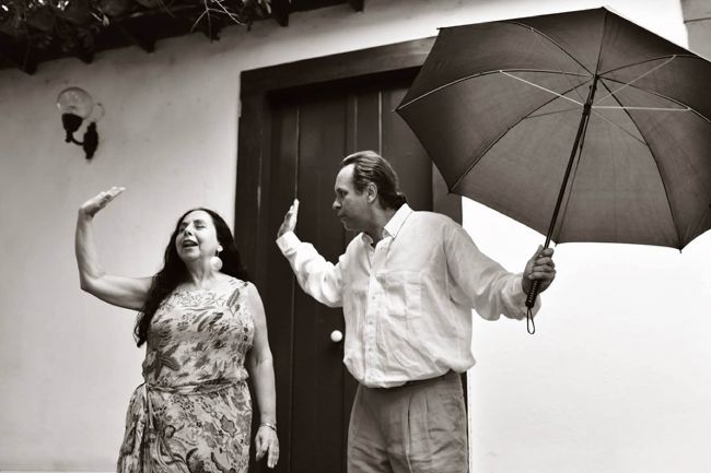 Martha Sirimarco e José Antônio Mendes levam para o teatro a prosa e poesia do artista juiz-forano