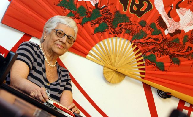 Memória aos 90 2 Acho a vida às vezes trágica, às vezes cômica. talvez, a coisa mais importante é não ter sentido mesmo, porque se não tem sentido você tem que viver seu dia a dia da maneira mais intensa que possa ser