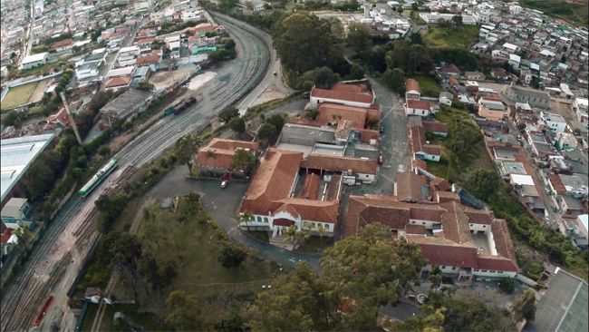 DIVULGAÇÃO Terror de grandes proporções: imagem aérea do complexo do Hospital Colônia integra o filme