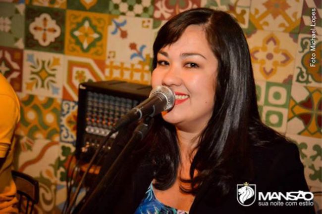'Cantora de timbre lindo' 1 akemi yamakoshi se apresentava em casas noturnas da cidade facebookcom
