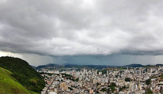 Defesa Civil registra 58 ocorrências 1 ha alerta para pancadas de chuvas hoje para o estado de minas inclusive para a zona da mata as precipitacoes podem vir acompanhadas de rajadas de vento e trovoadas fernando priamo