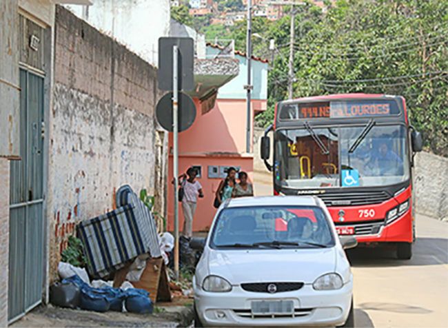 PROBLEMAS INCOMODAM moradores da região LEONARDO COSTA